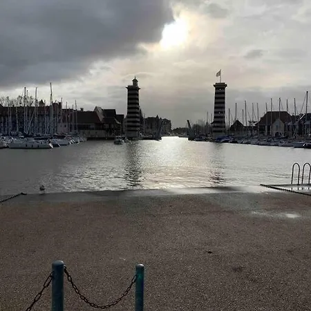 Studio Charme Et Vue Mer Deauville Extérieur photo